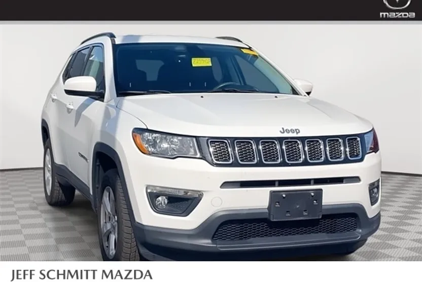 2018 Jeep Compass Latitude photo 1