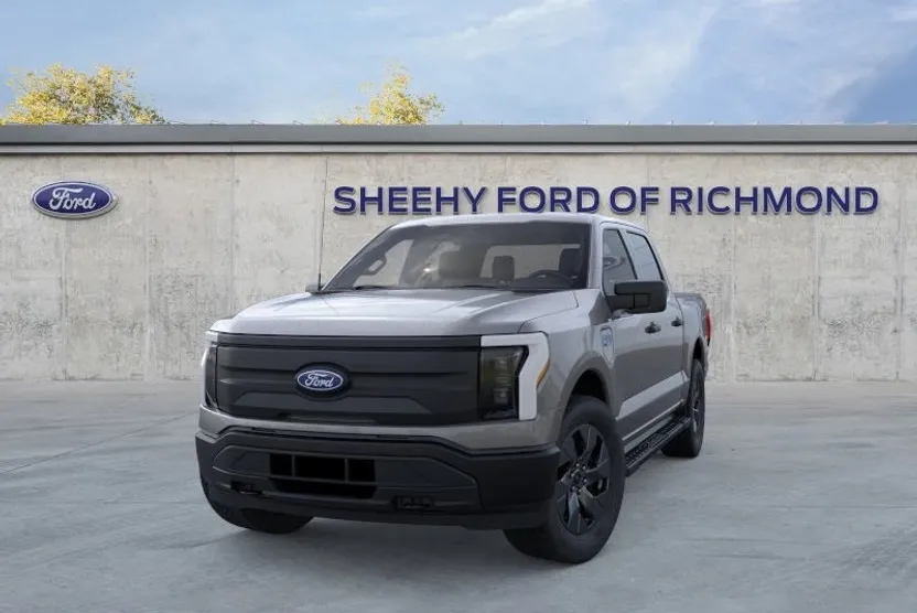 2024 Ford F-150 Lightning photo 1