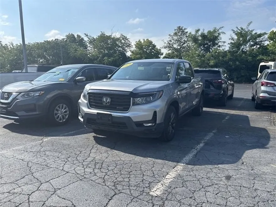 2021 Honda Ridgeline Sport photo 1