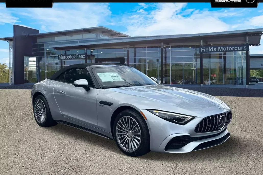 2025 Mercedes Benz SL AMG 43 photo 1