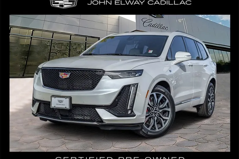 2025 Cadillac XT6 Sport photo 1