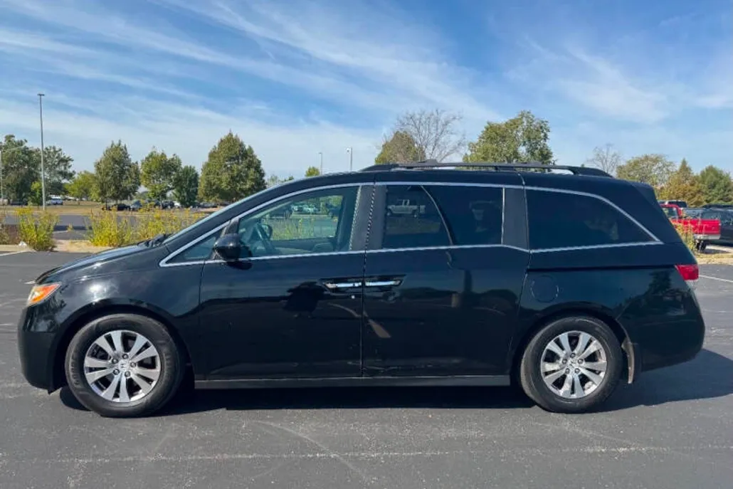 2014 Honda Odyssey EX-L photo 1