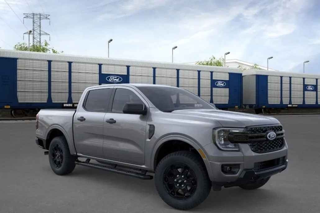 2025 Ford Ranger XLT photo 1