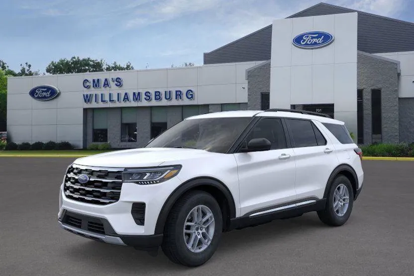 2025 Ford Explorer photo 1