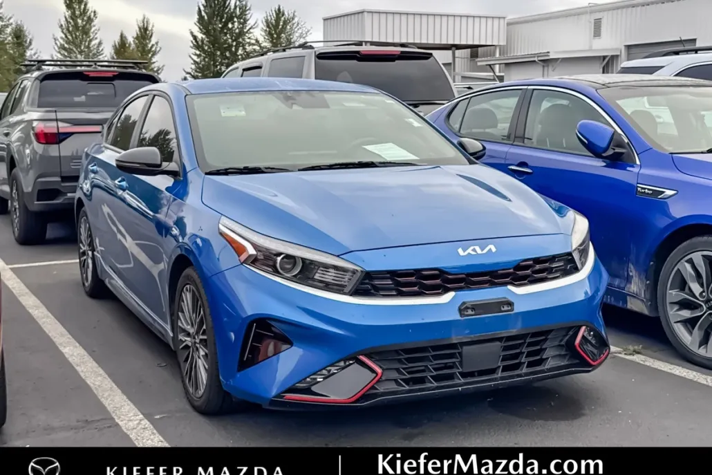 2023 Kia Forte GT-Line photo 1