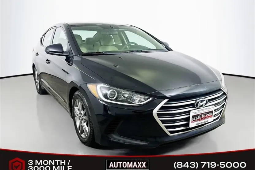 2018 Hyundai Elantra SEL photo 1