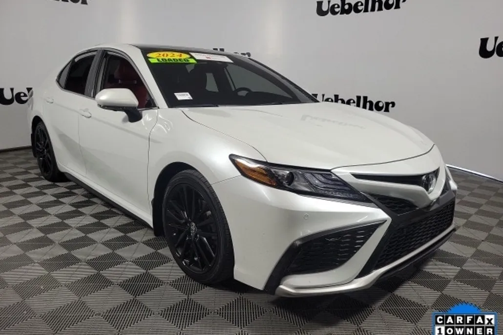 2024 Toyota Camry XSE V6 photo 1