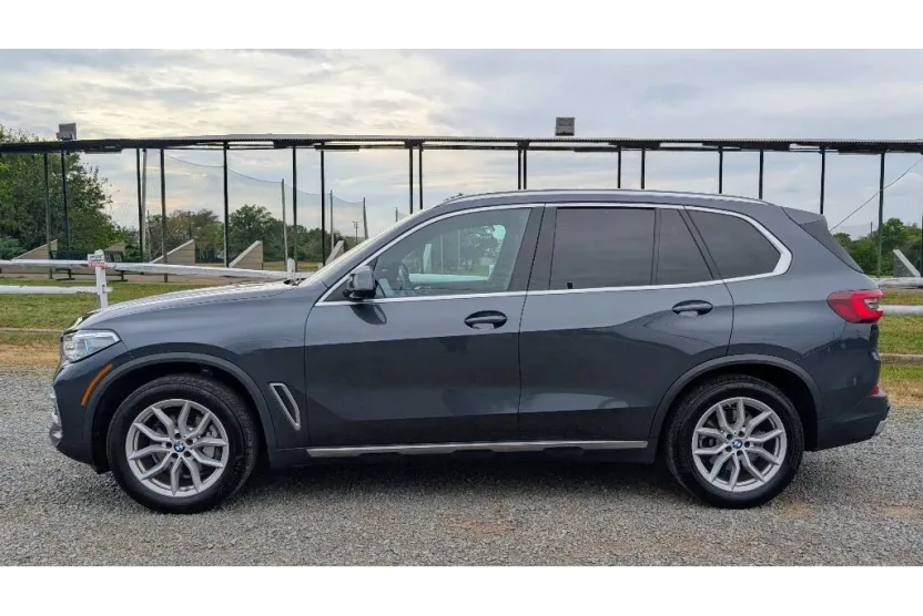 2021 Bmw X5 xDrive40i photo 1