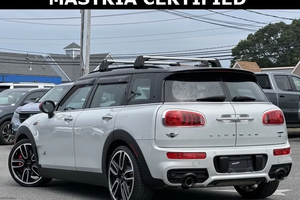 2017 Mini Clubman John Cooper Works ALL4 photo 1