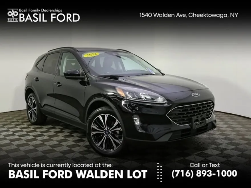 2022 Ford Escape SEL photo 1