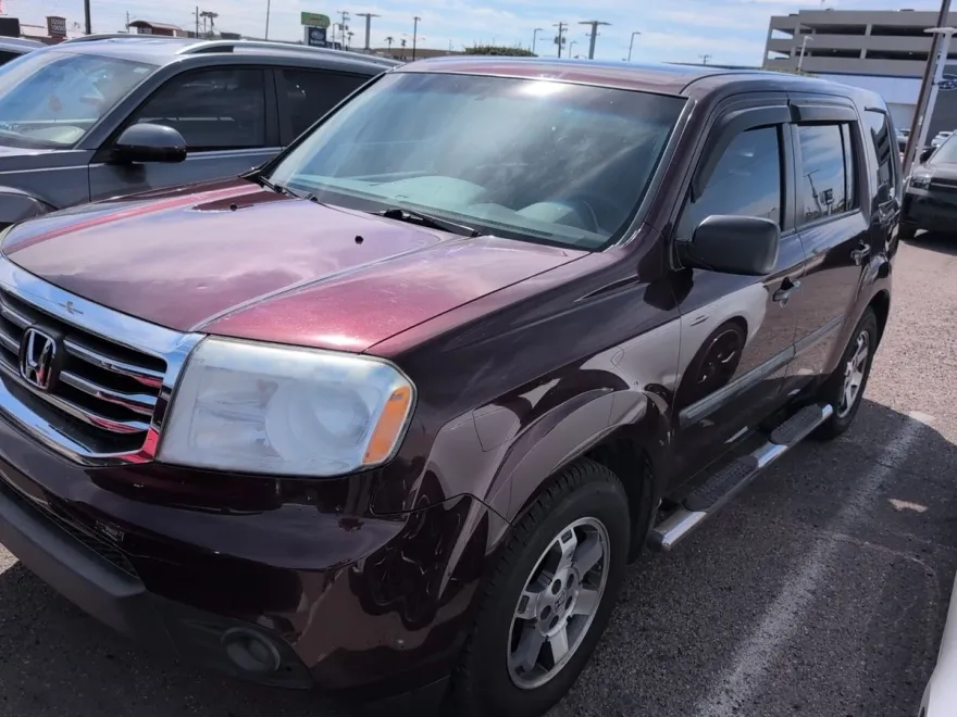 2015 Honda Pilot LX photo 1