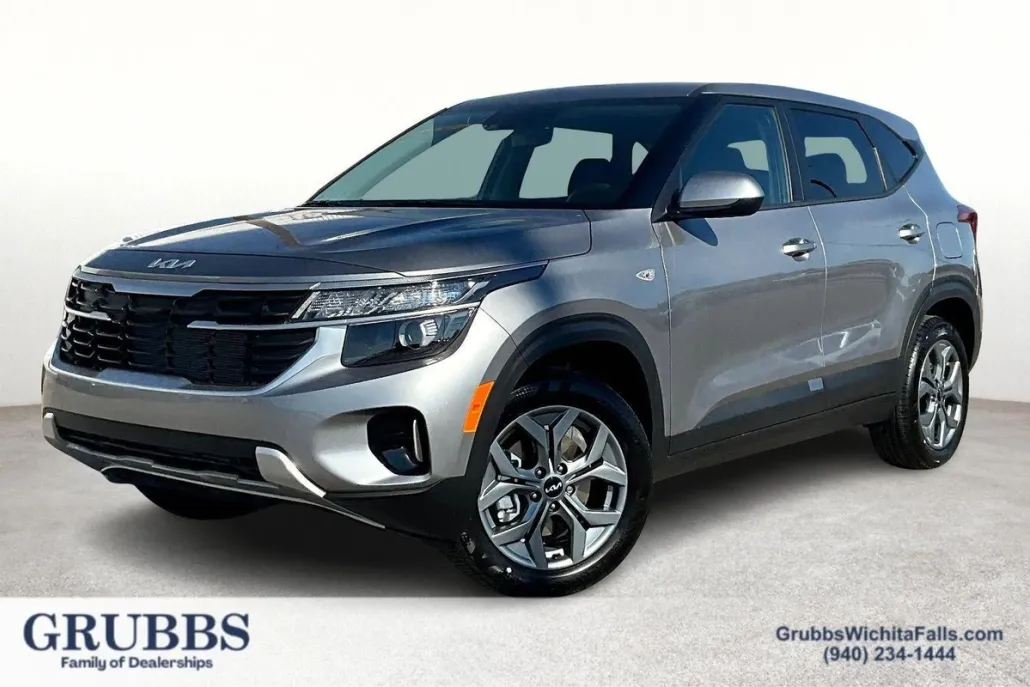 2026 Kia Seltos LX photo 1