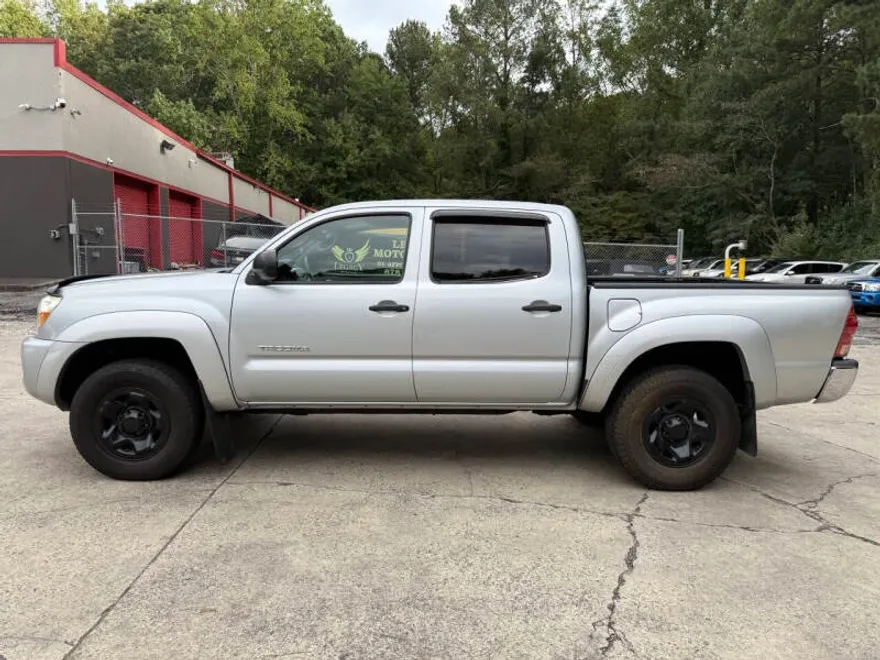 2008 Toyota Tacoma PreRunner V6 photo 1