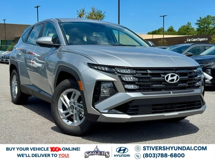 2026 Hyundai Tucson SE photo 1