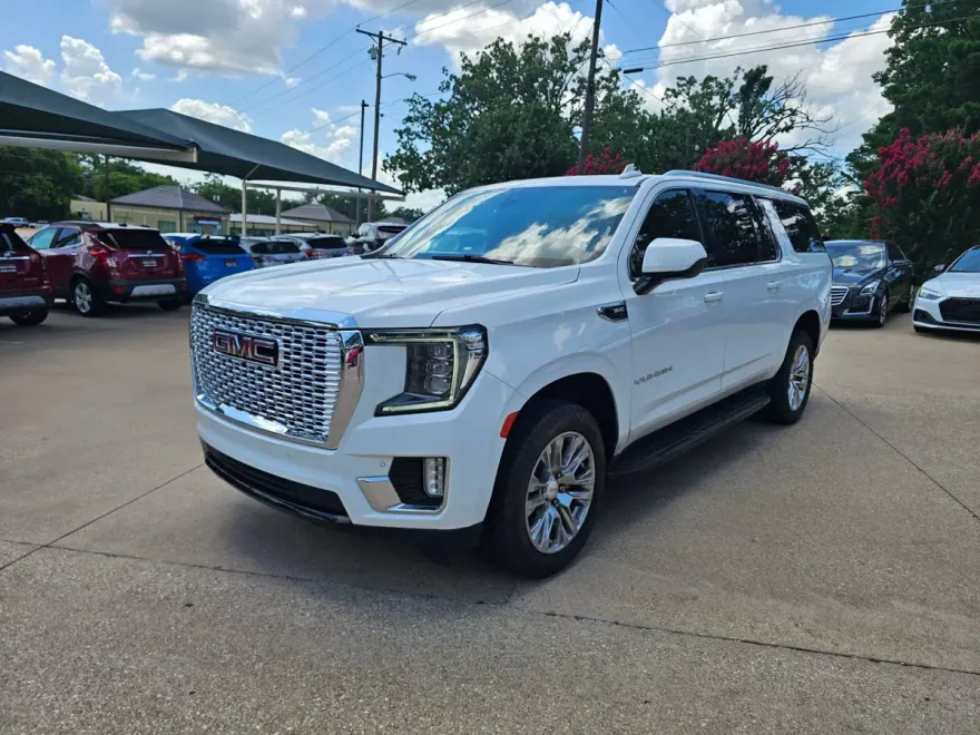 2021 Gmc Yukon XL SLE photo 1