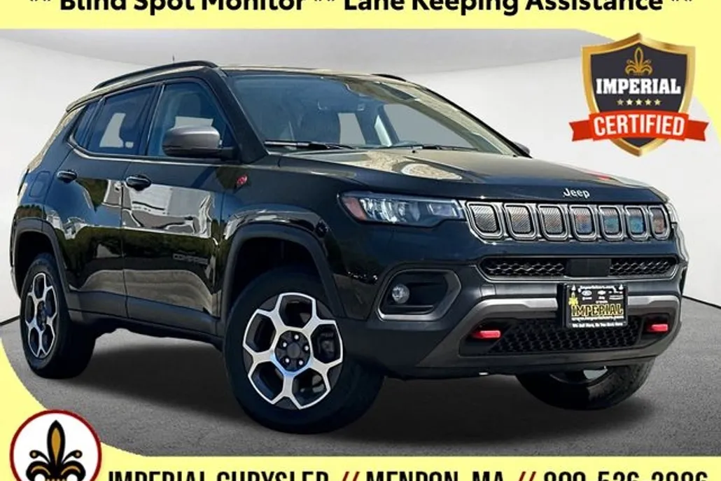2022 Jeep Compass Trailhawk photo 1