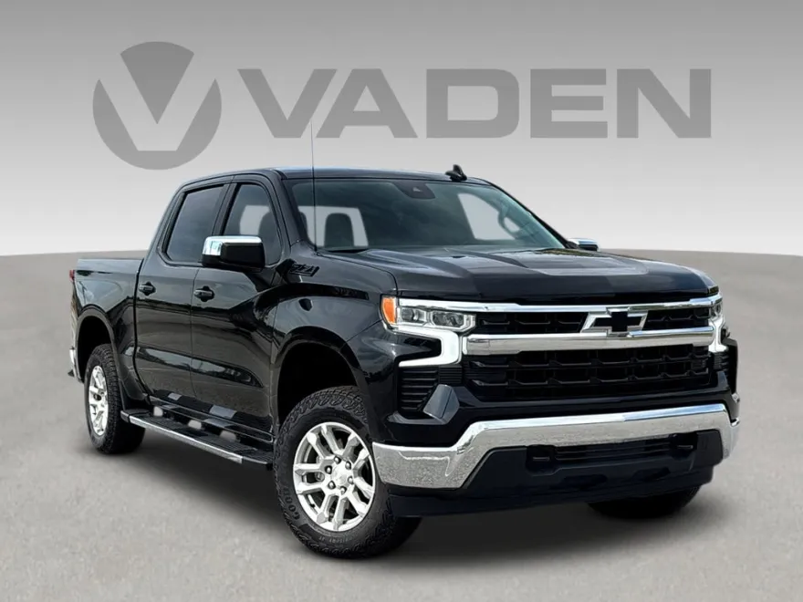 2024 Chevrolet Silverado 1500 LT photo 1