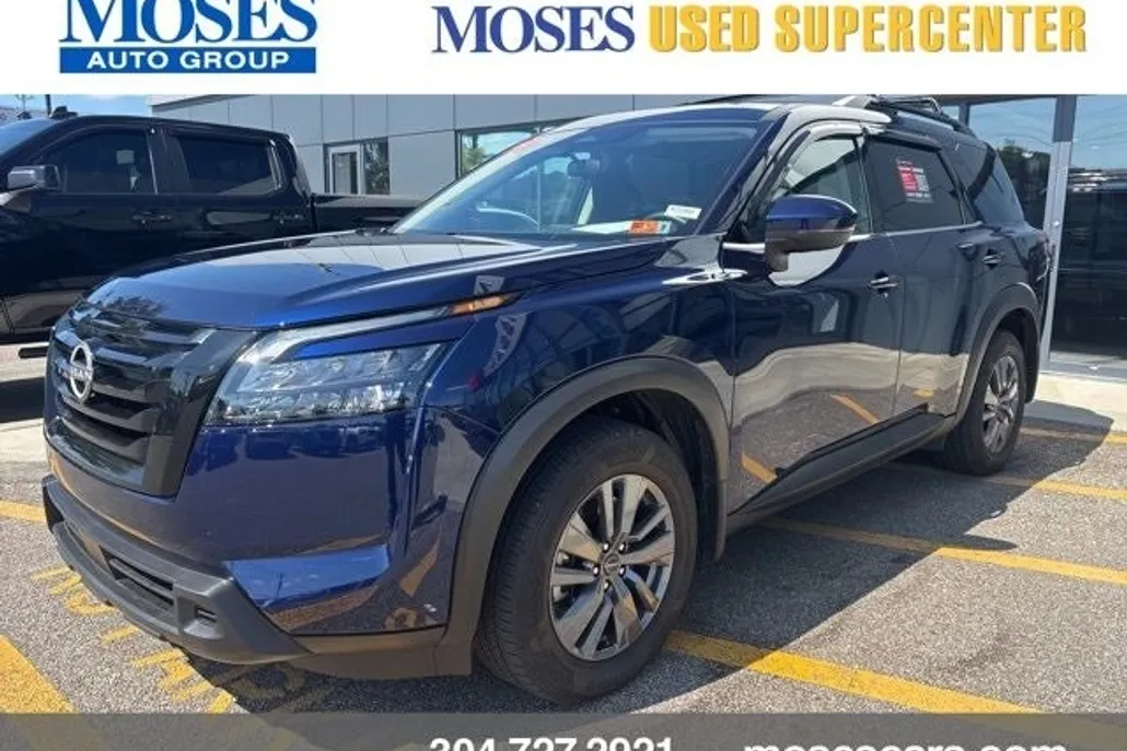 2025 Nissan Pathfinder SV photo 1