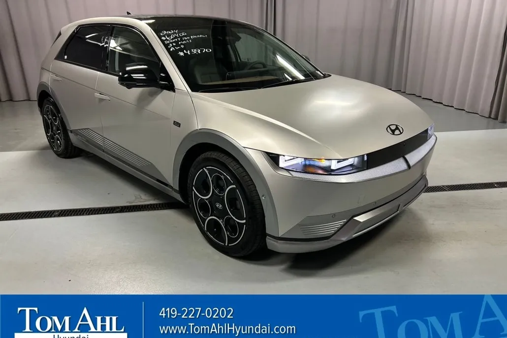 2024 Hyundai Ioniq 5 Limited photo 1