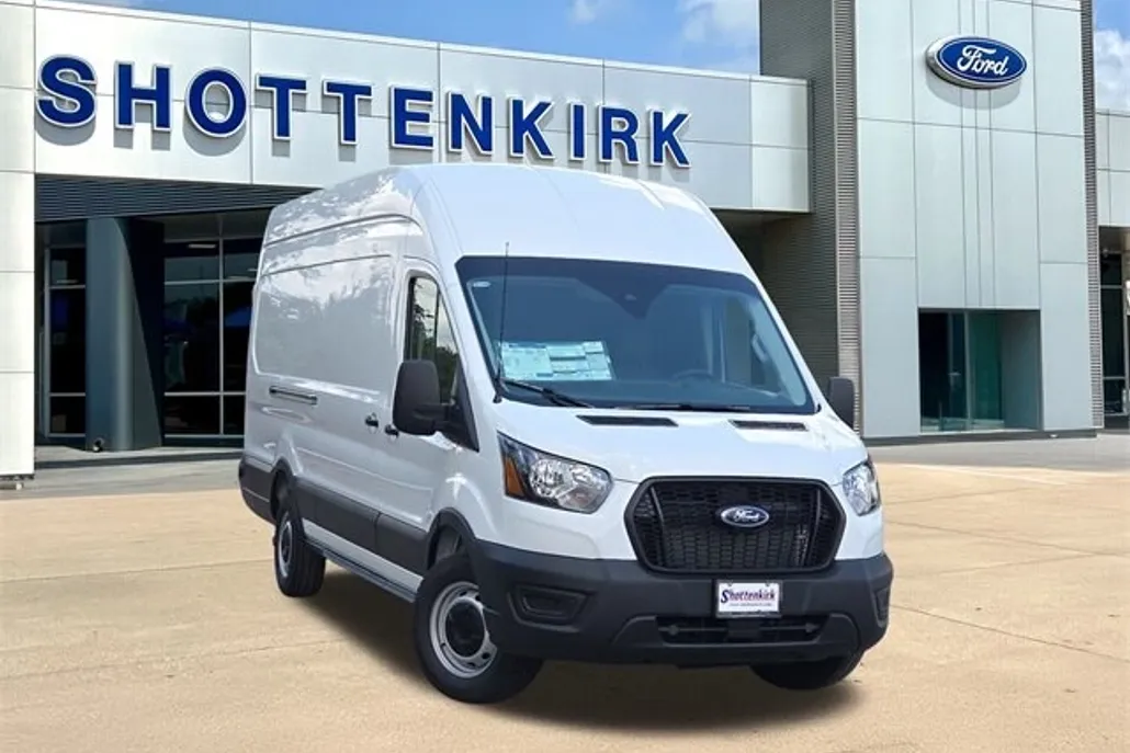 2025 Ford Transit photo 1