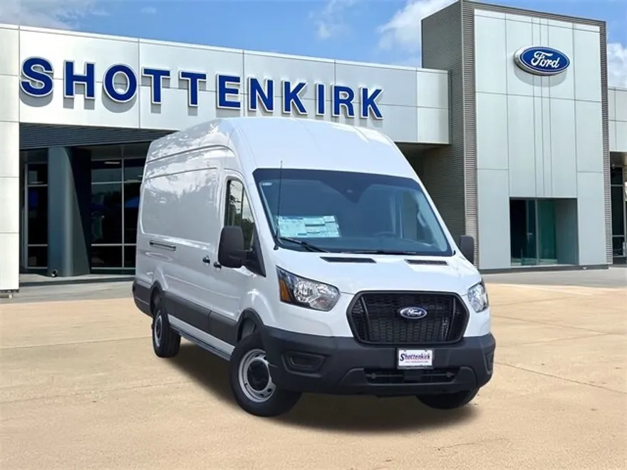 2025 Ford Transit photo 1