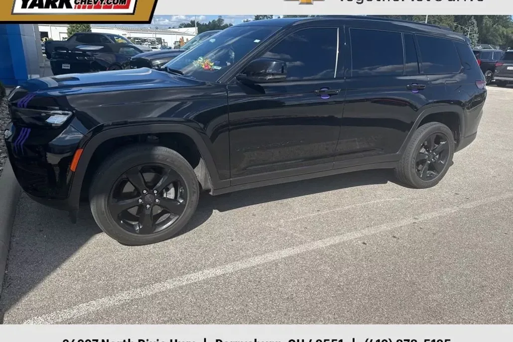 2023 Jeep Grand Cherokee Altitude photo 1