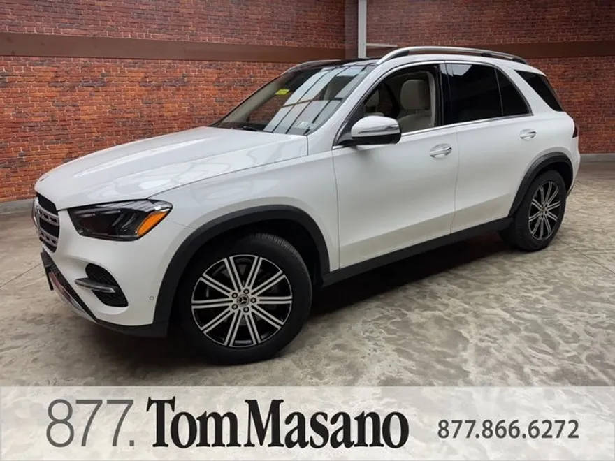 2024 Mercedes Benz GLE 450 4MATIC photo 1