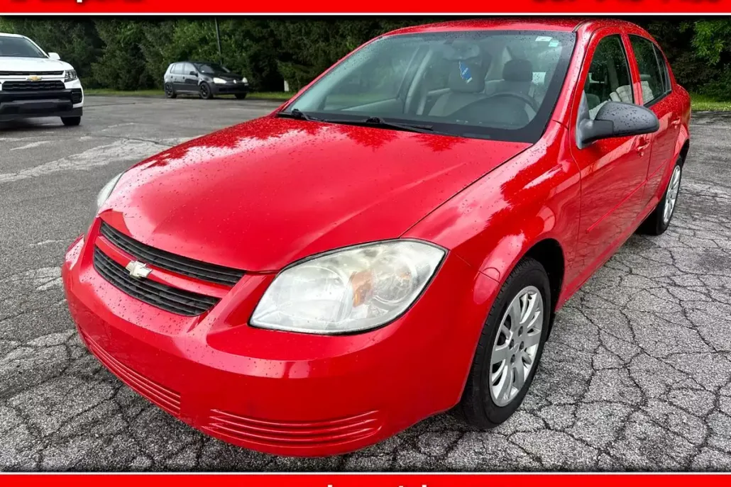 2010 Chevrolet Cobalt LS photo 1