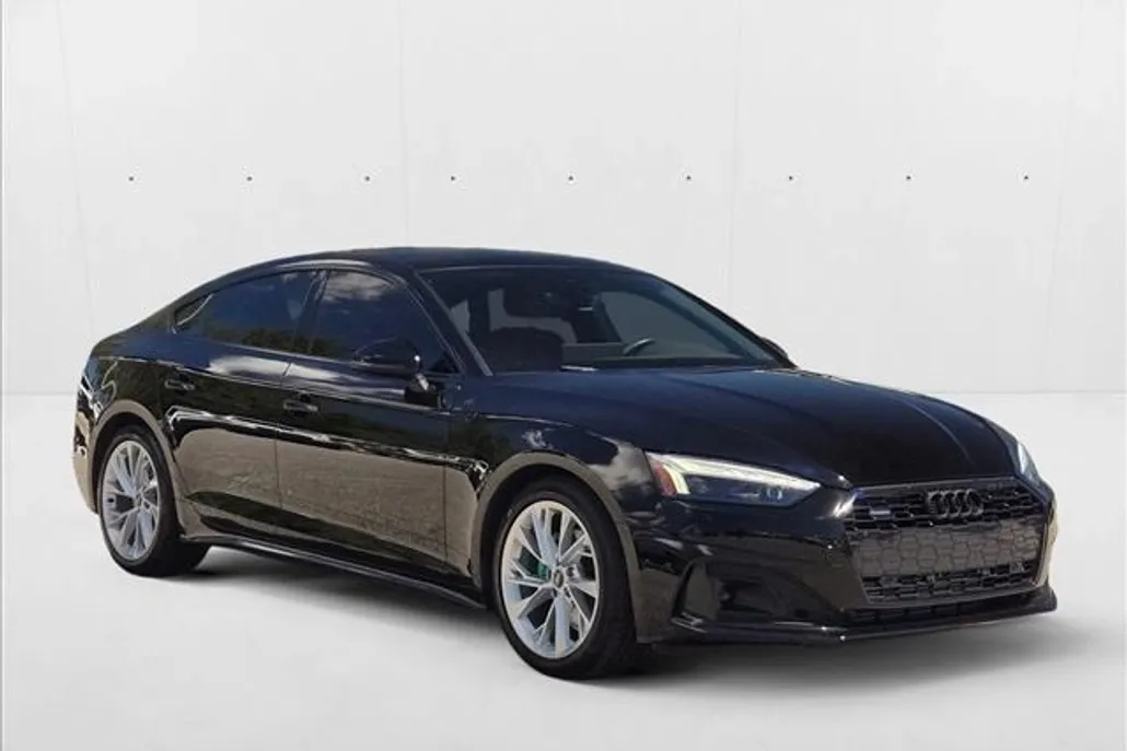 2023 Audi A5 Premium 40 TFSI Quattro photo 1
