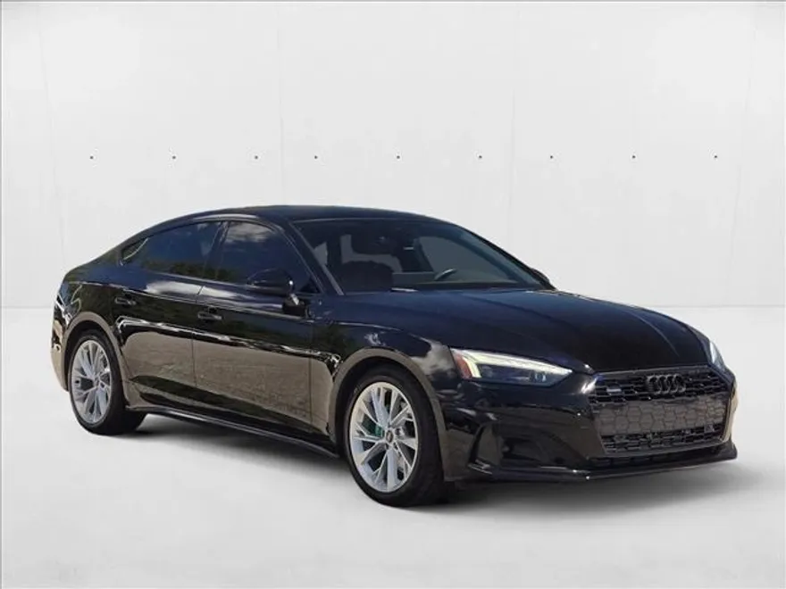 2023 Audi A5 Premium 40 TFSI Quattro photo 1
