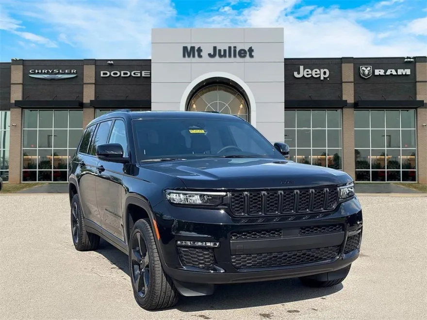 2025 Jeep Grand Cherokee Limited photo 1