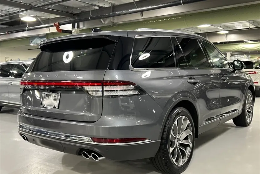 2025 Lincoln Aviator Reserve photo 1