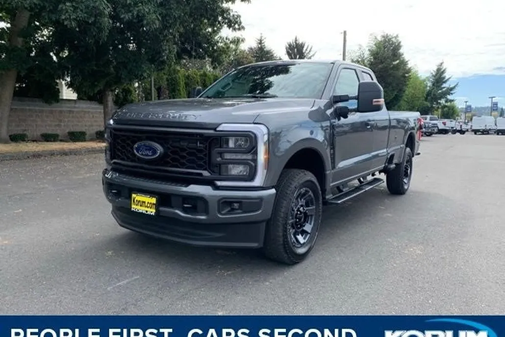 2026 Ford F-350 photo 1