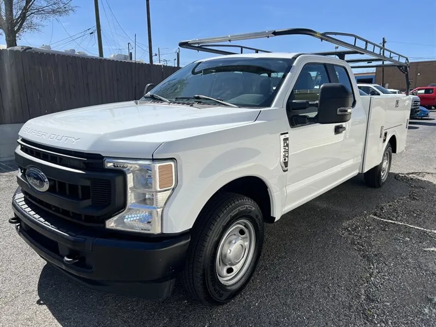 2022 Ford F-250 XL photo 1