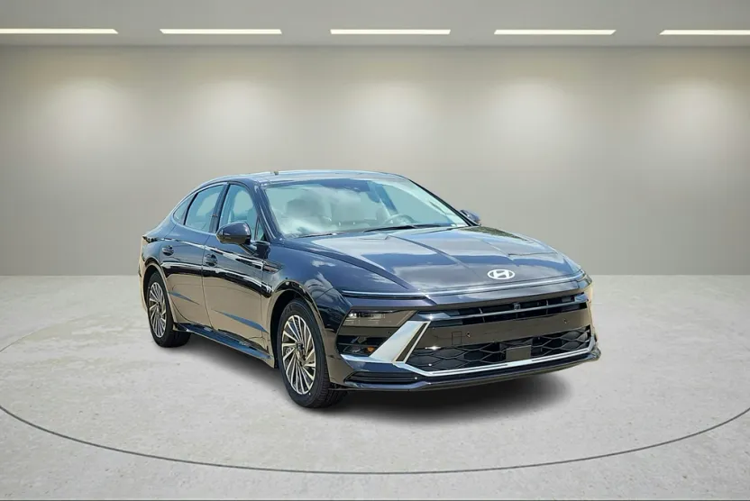 2025 Hyundai Sonata Hybrid Limited photo 1