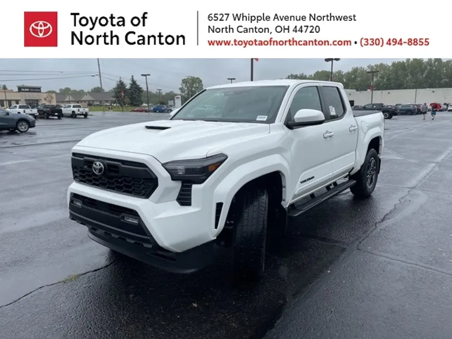 2025 Toyota Tacoma TRD Sport Double Cab photo 1