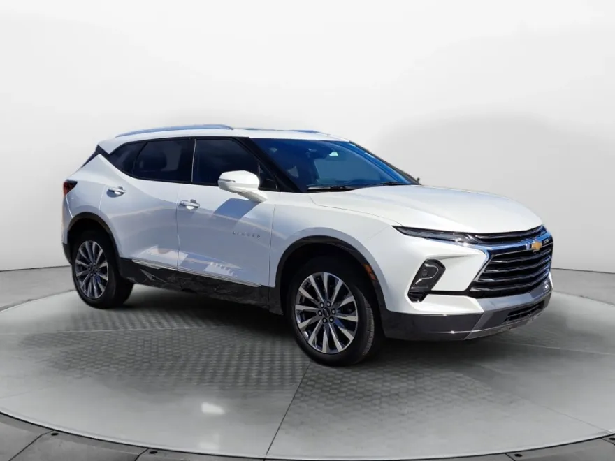 2024 Chevrolet Blazer Premier photo 1