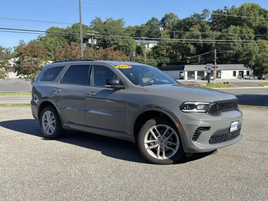 2024 Dodge Durango GT photo 1