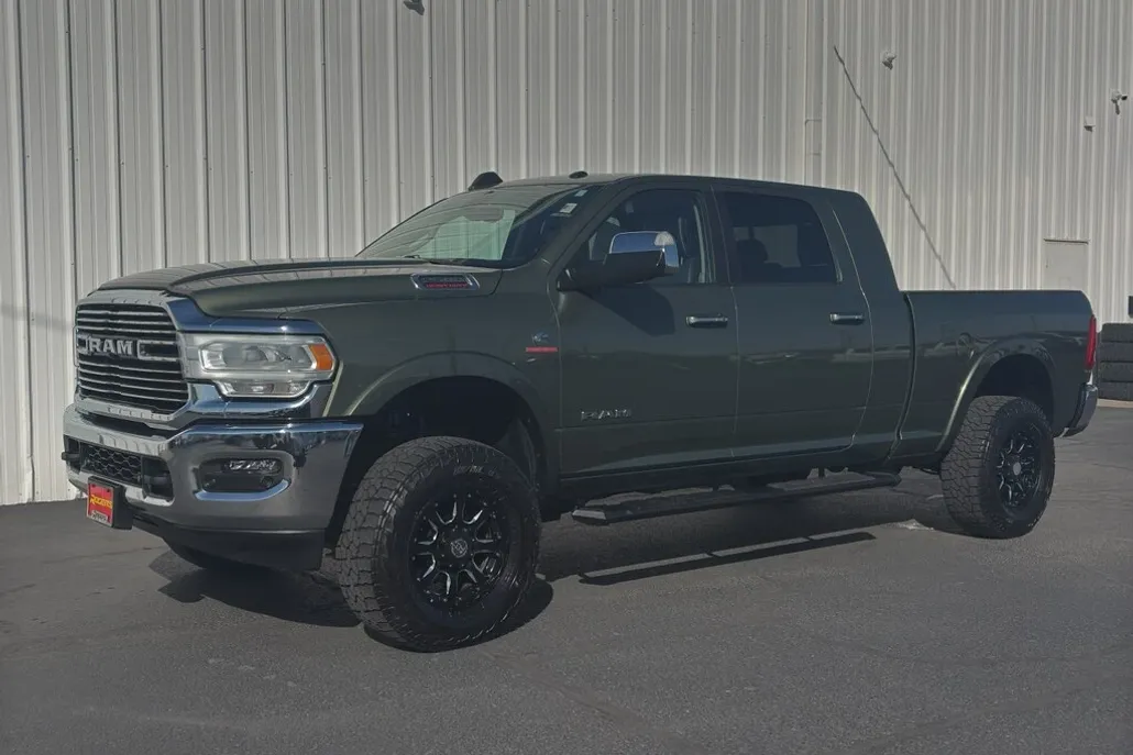 2020 Ram 2500 Laramie photo 1