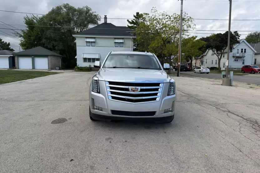 2015 Cadillac Escalade ESV Premium photo 1