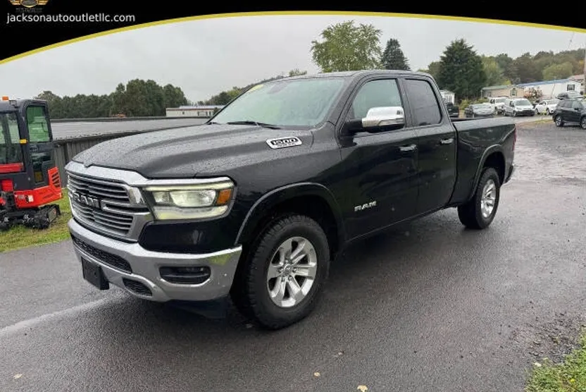 2020 Ram 1500 Laramie photo 1