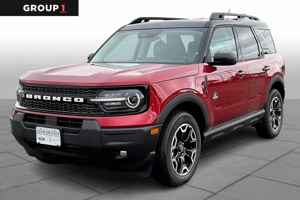 2025 Ford Bronco Sport Outer Banks photo 1