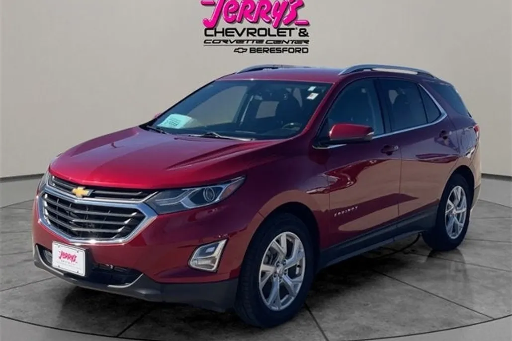 2019 Chevrolet Equinox LT photo 1