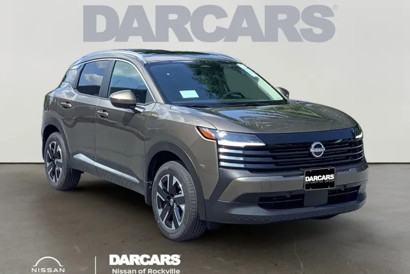 2025 Nissan Kicks SV photo 1
