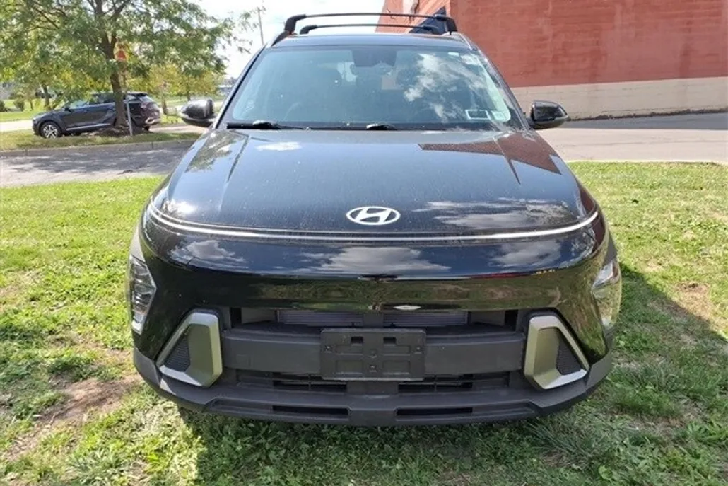 2024 Hyundai Kona SEL photo 1