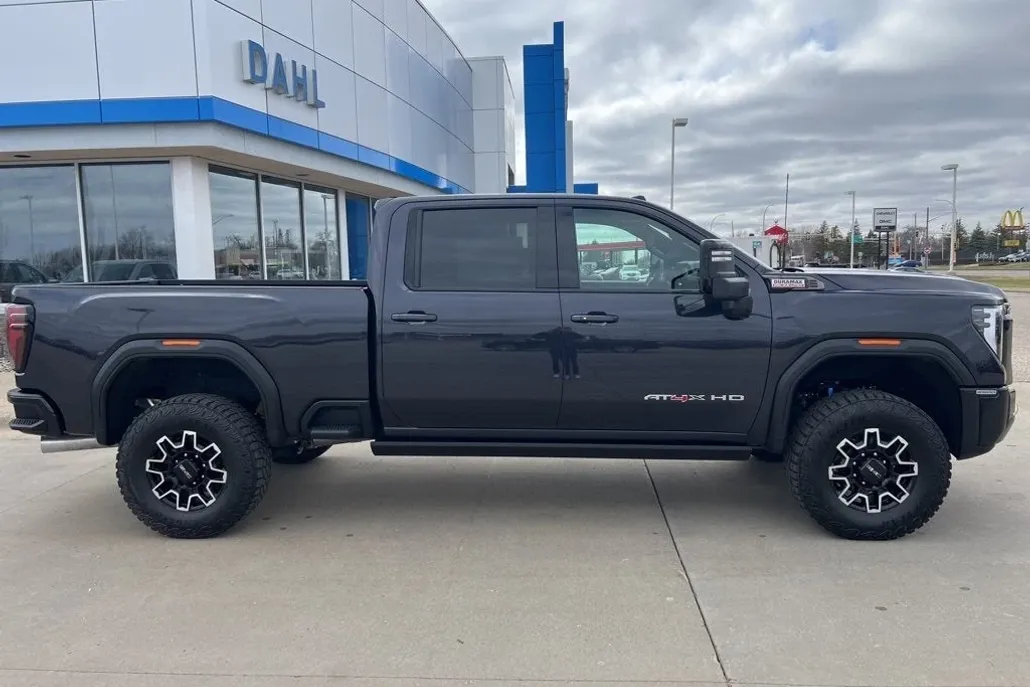 2025 Gmc Sierra 2500 HD AT4X photo 1