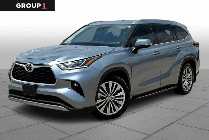 2021 Toyota Highlander Platinum photo 1