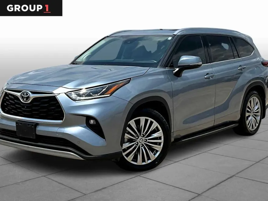 2021 Toyota Highlander Platinum photo 1