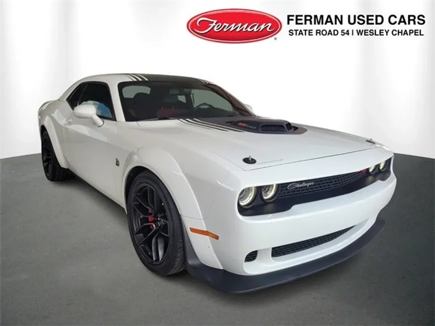 2022 Dodge Challenger R/T Scat Pack Widebody photo 1