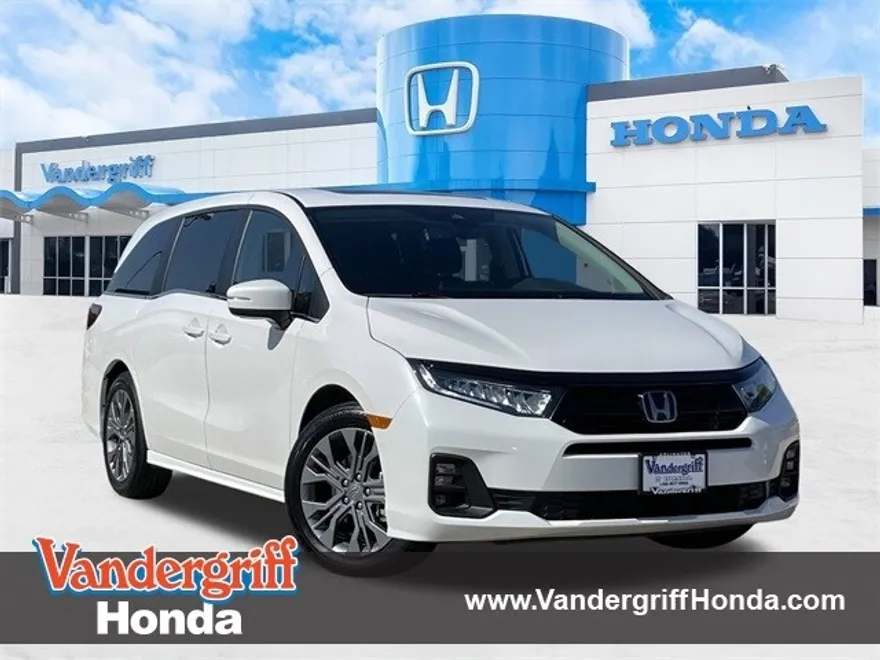 2025 Honda Odyssey Touring photo 1